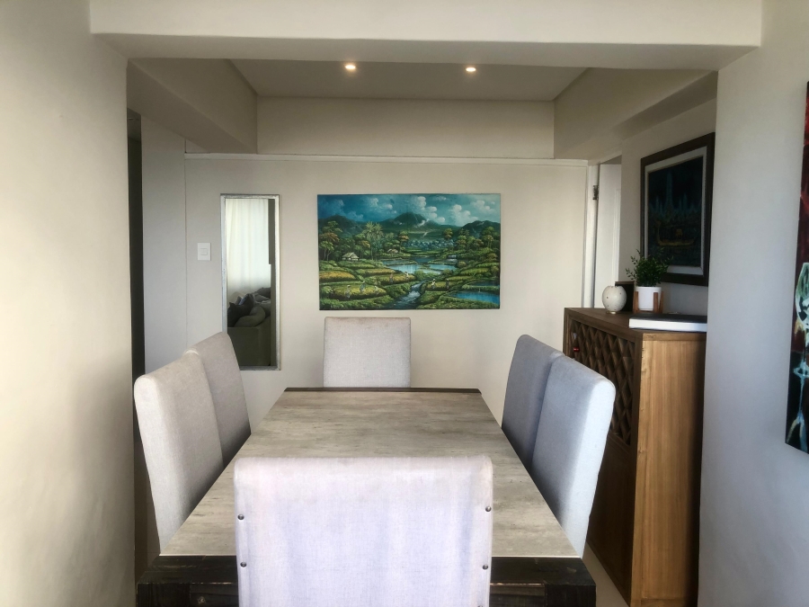 To Let 2 Bedroom Property for Rent in Sea Point Western Cape